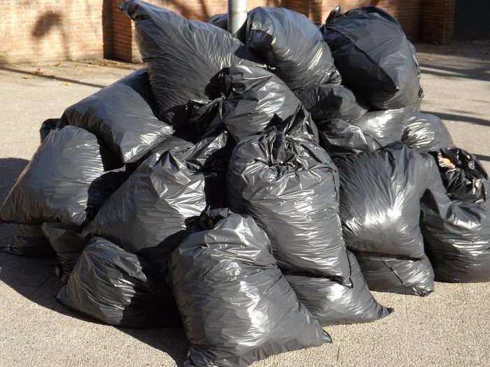 Антимонопольная служба в Магаданской области проверит тарифы на вывоз мусора