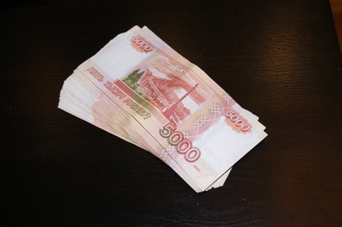 Более 9 млн рублей долга по зарплате отдали работникам артели в Якутии после заступничества прокуратуры