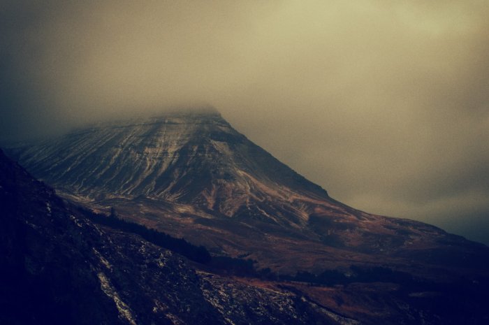 На Камчатке вулкан «чихнул» на 5 километров вверх