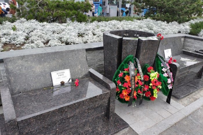 «Траурные скамейки» Владивостока отдали бывшей столице ДФО