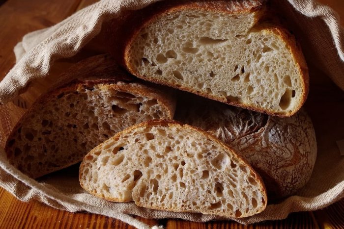 Жители ЕАО жалуются на рост цен, а власти пытаются сдержать цены на хлеб