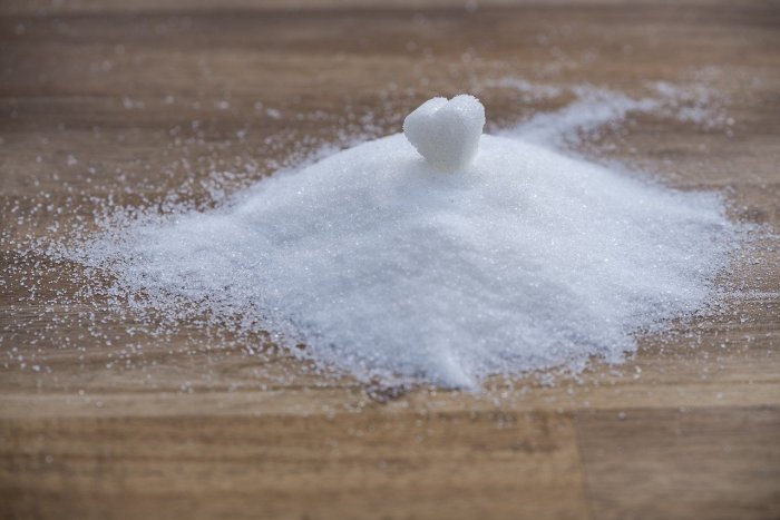 «Хочу в пакетике, хочу в мешочке»: губернатор попросил колымчан не раздувать проблему с сахаром