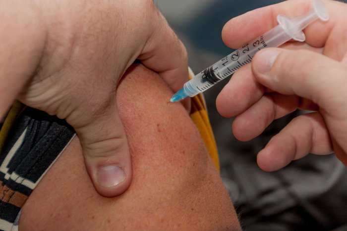 Жители Бурятии жалуются на недостаток детских вакцин