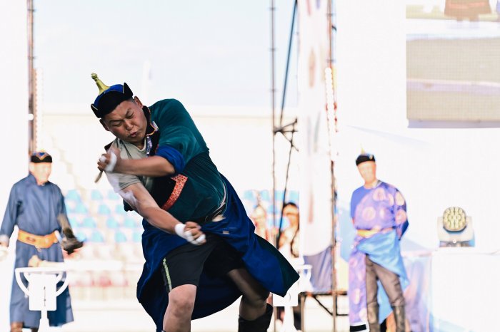 В Бурятии после двухлетнего перерыва отметили национальный спортивный праздник Наадан-Сурхарбан