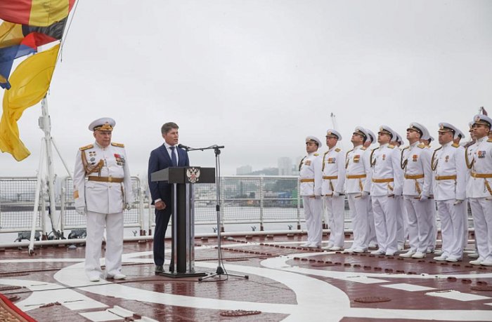 От Камчатки до Владивостока: Дальний Восток празднует День ВМФ