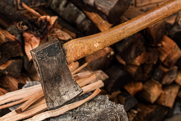 Забайкалье ставит рекорд по стоимости дров — 35 тысяч
