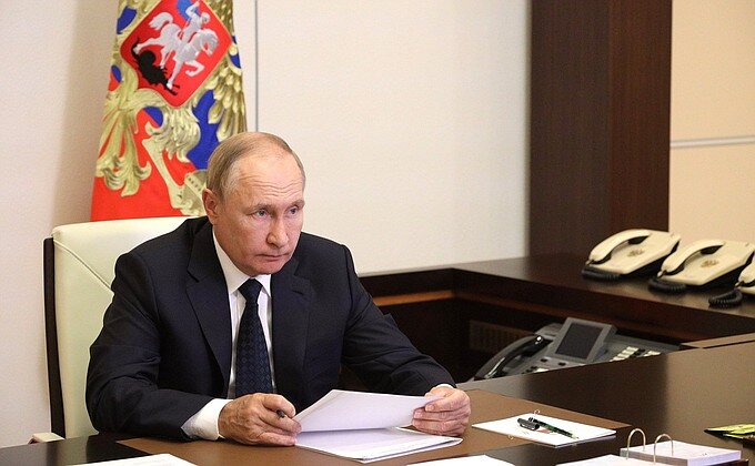 Путин: «ВЭФ вносит весомый вклад в наращивание связей РФ со странами АТР»