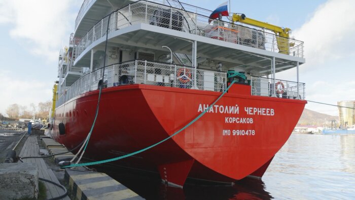На Камчатку пришло новое грузопассажирское судно «Анатолий Чернеев»