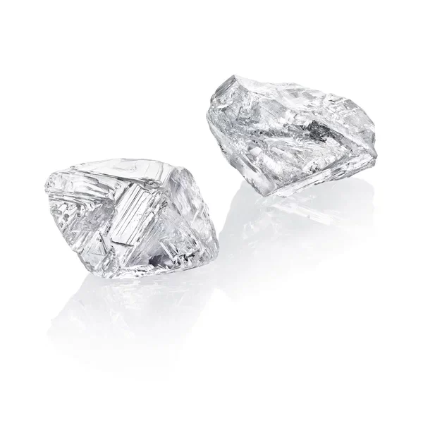 В Якутии добыли сразу два крупных и очень редких алмаза