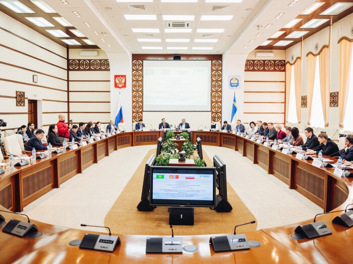 Монгольская делегация проявила интерес к Центру ядерной медицины в Улан-Удэ
