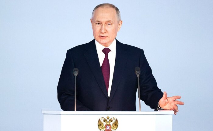 Путин пообещал отпуск всем участникам СВО