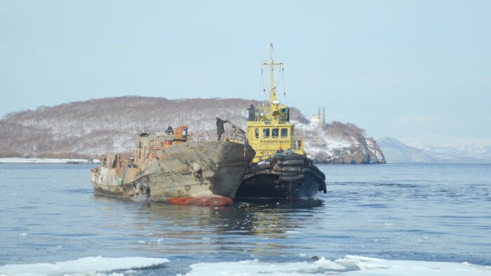 На Камчатке планируют поднять тридцать затонувших судов