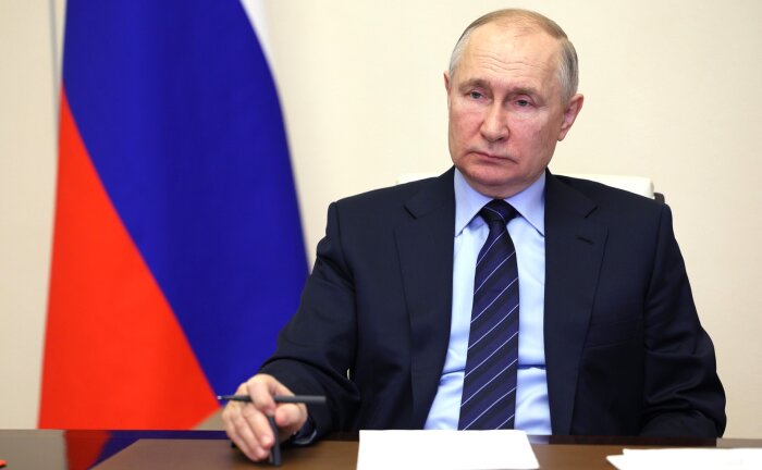 Путин поручил актуализировать показатели оценки эффективности органов местного самоуправления