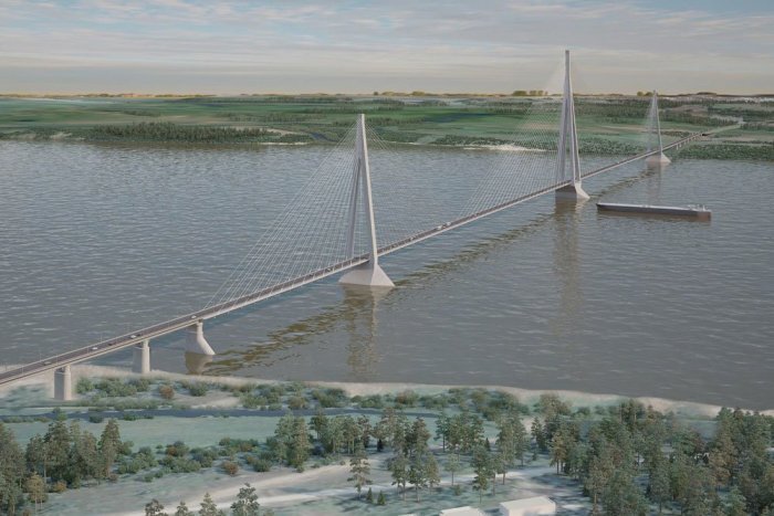 Не строящийся 20 лет Ленский мост в Якутии «съел» за год почти миллиард