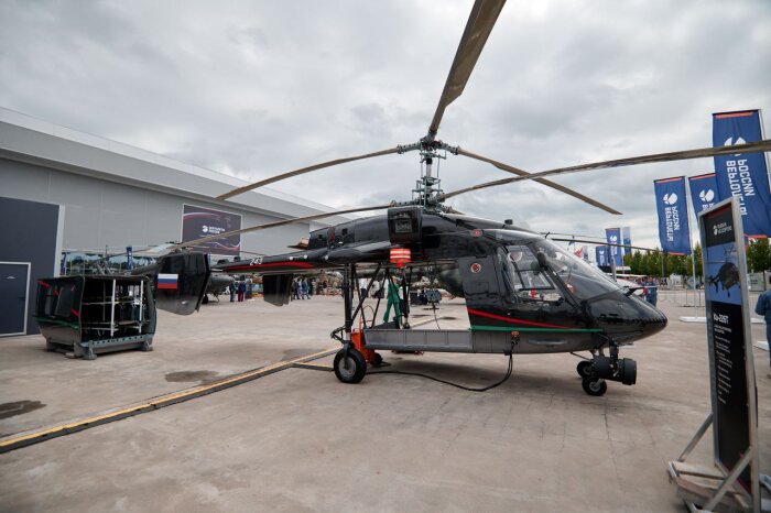 Улан-Удэнский авиазавод представил на выставке «Армия-2023» модульный вертолет Ка-226Т