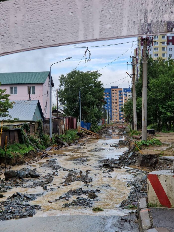 Сахалин принял водную эстафету у Приморья: в области вводят режимы ЧС