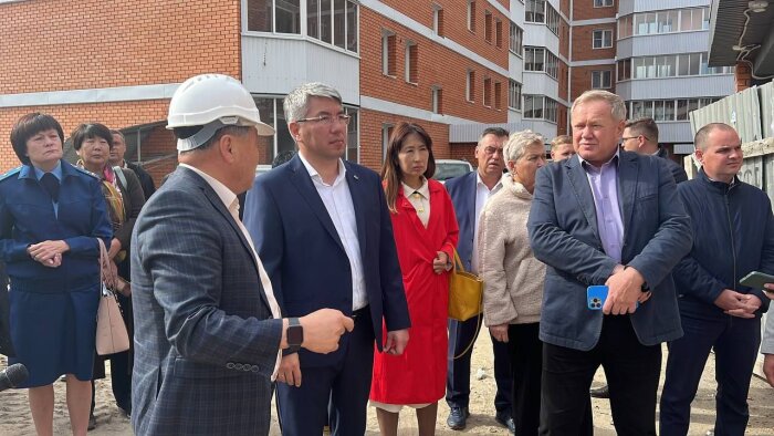 В Улан-Удэ достраивают проблемный жилой комплекс