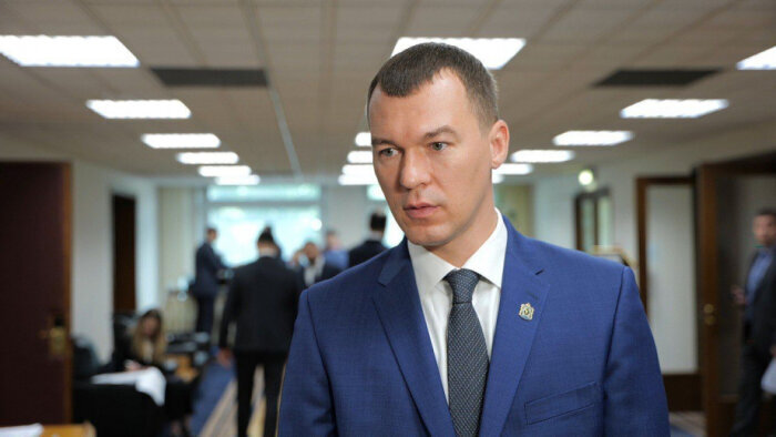 Руководство Хабаровского края критикуют федеральные министры и прокуратура