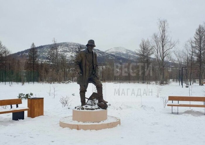 В Сусумане появился памятник «Бориске» — первому старателю Колымы