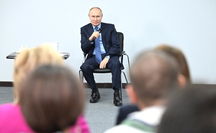 «Чукотка на слуху у всей страны»: Владимир Путин и жители Анадыря поговорили о важном