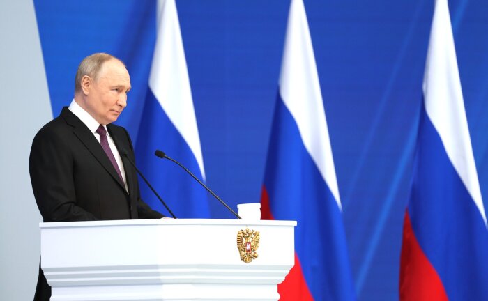 Путин: «У нас в руках должны быть все технологические ключи»